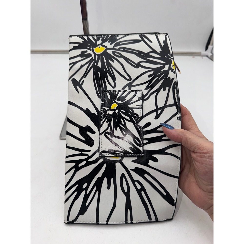 Reed Floral Daisy Faux Leather Zip Pouch Clutch Bag White Black Yellow - Picture 5 of 9